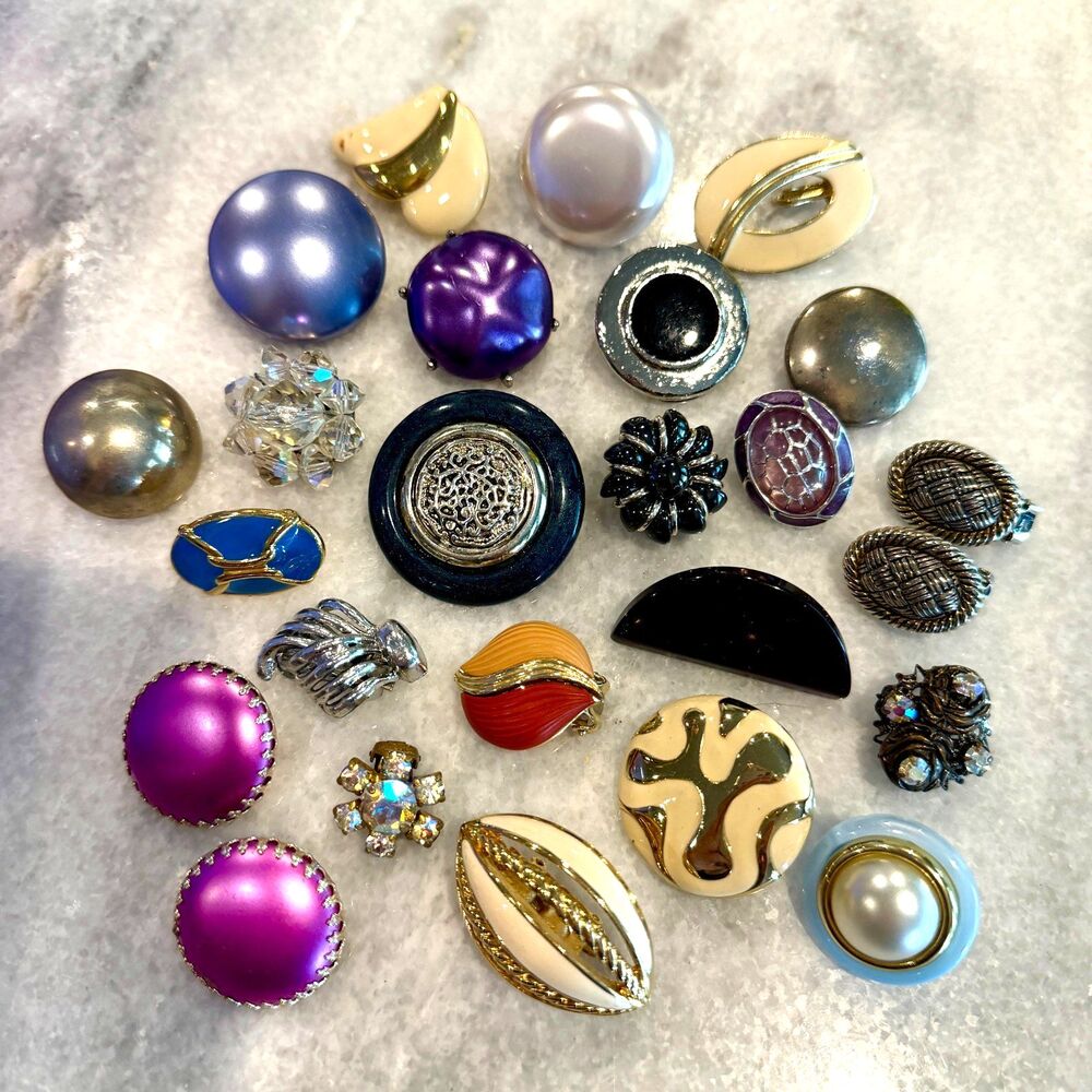 Vintage Lucite/Rhinestone/Metal/Enamel Earrings Singles & Pairs (25 Pcs)